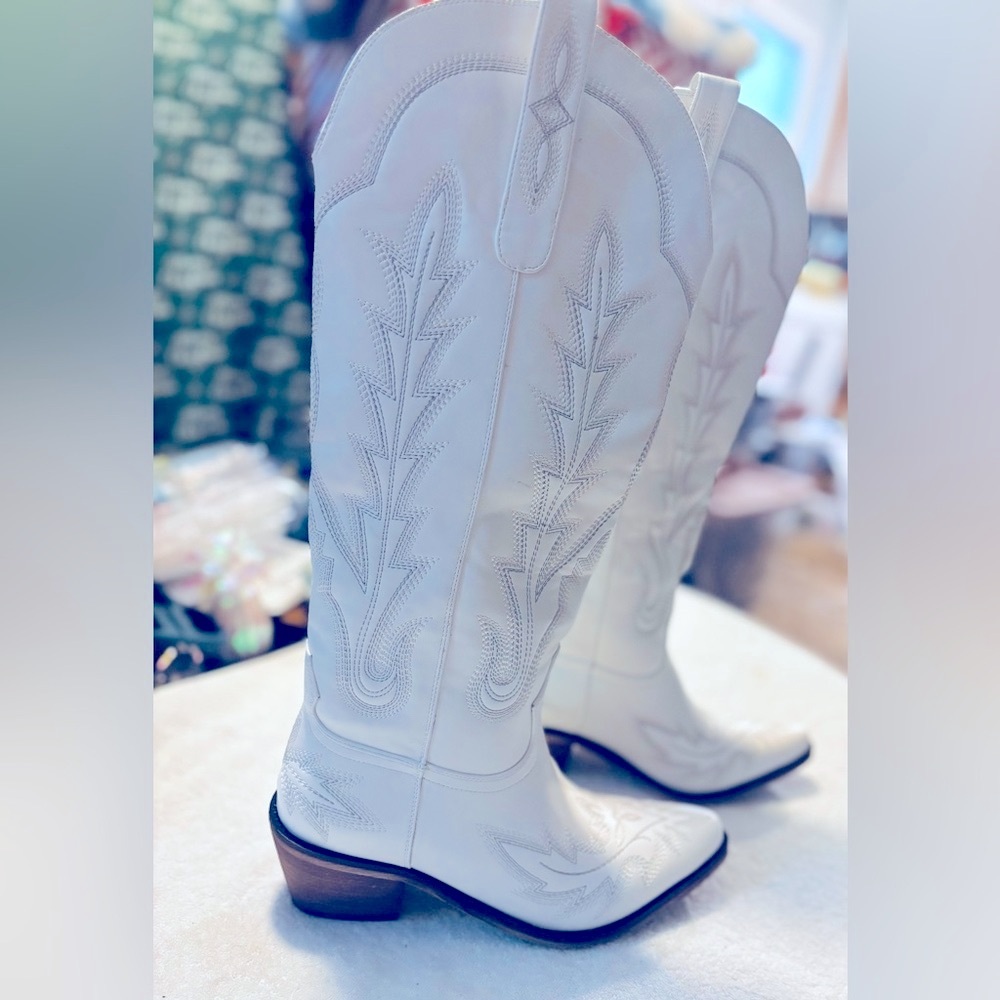 Brand New Cowboy / Cowgirl Boots By VIMITTY - Size 36 EURO / 6 USA - box 47